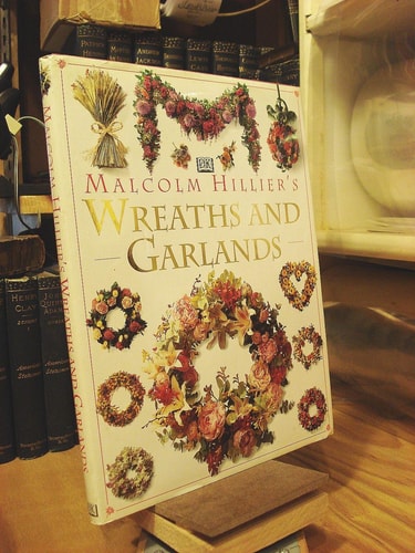 Malcolm Hillier's Wreaths and Garlands