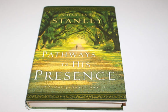 Pathways to His Presence: A Daily Devotional