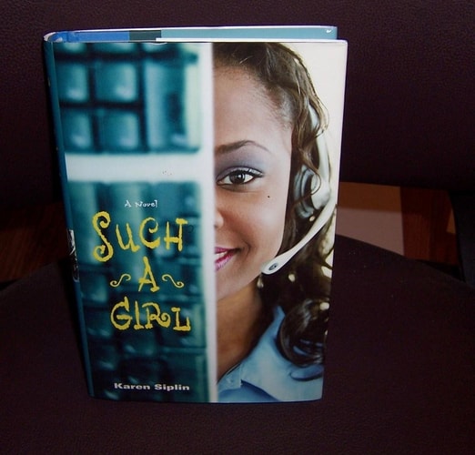 Such a Girl: A Novel