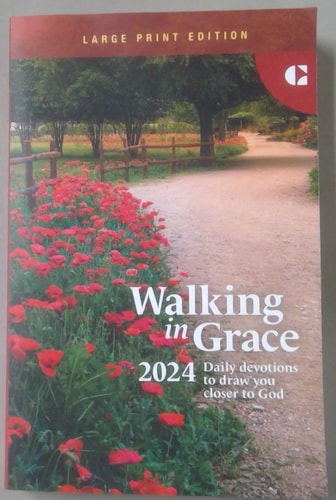 Walking in Grace - 2024 - Large Print Edition