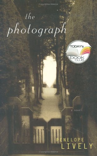 The Photograph (Today Show Book Club #21)