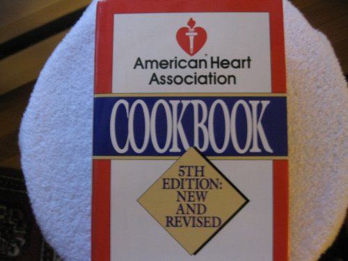 Low-Fat, Low-Cholesterol Cookbook: An Essential Guide for Those Concerned About Thier Cholesterol Levels
